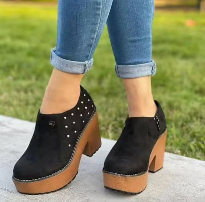 botin gamuza color negro