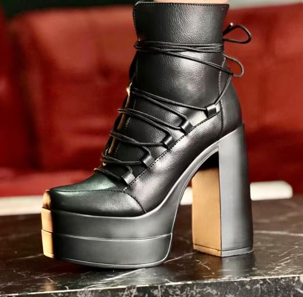 Botines eco-cuero negro