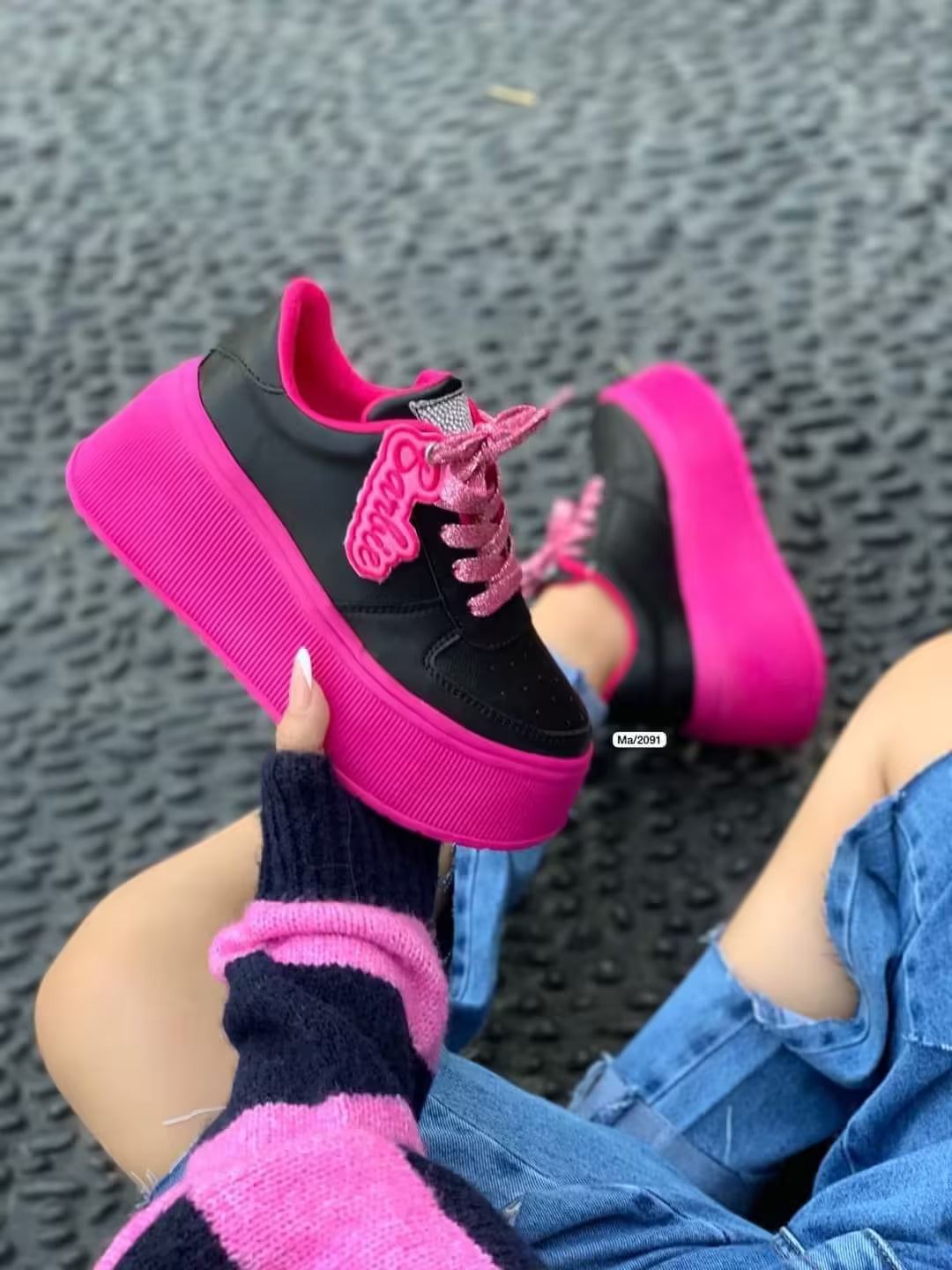 zapatillas barbie negro