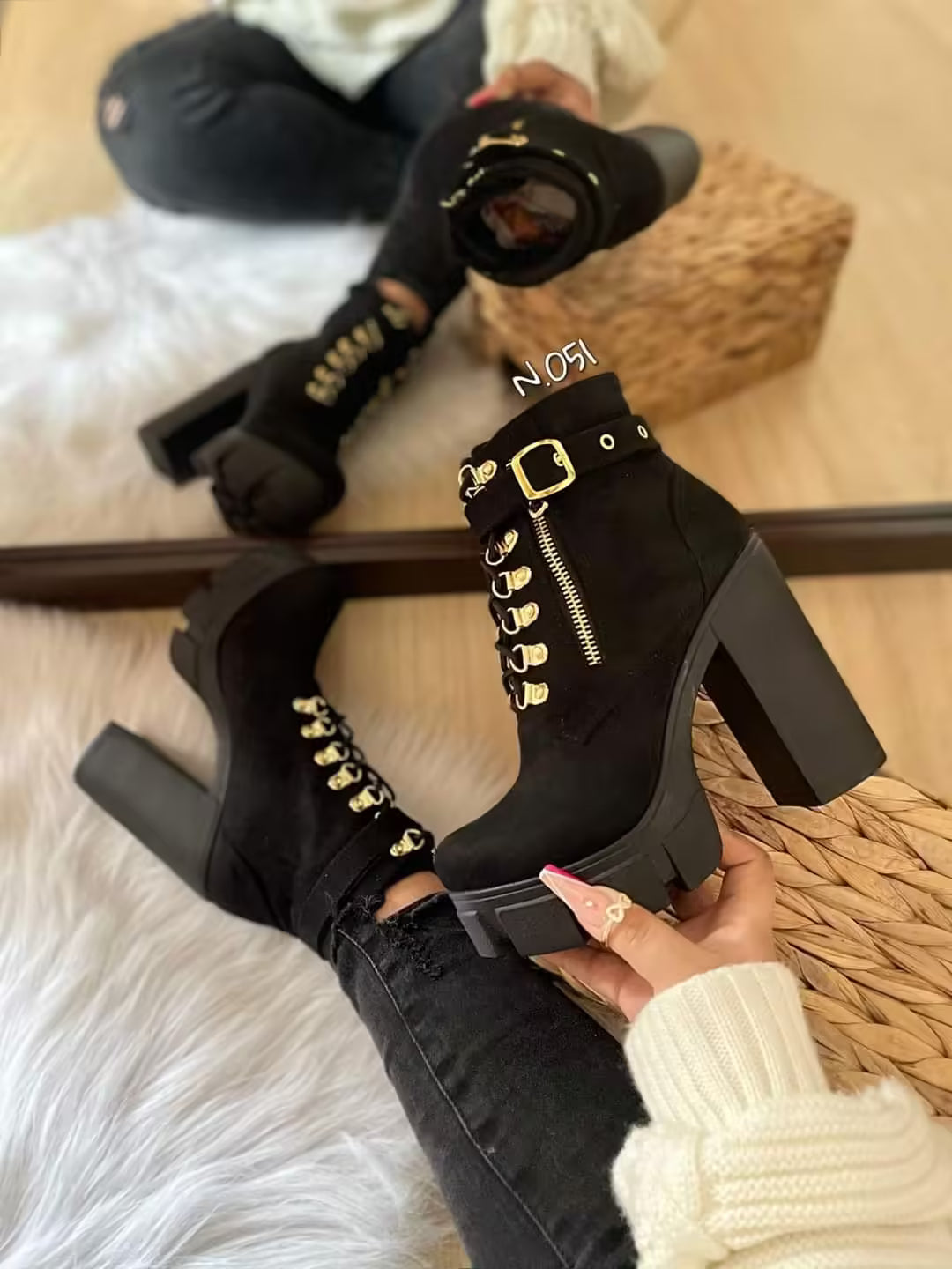 Botines negro gamuza